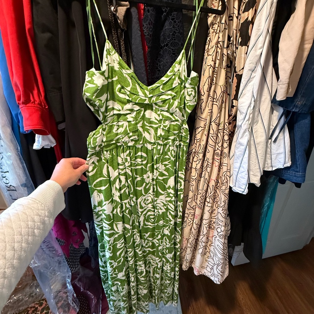 Zara Green Maxi Sundress Sleeveless Spaghetti Strap with side cutouts